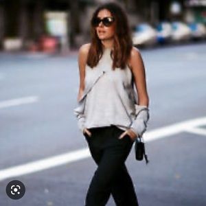 Dion Lee Cold Shoulder top. Size US 2 (AU 6)